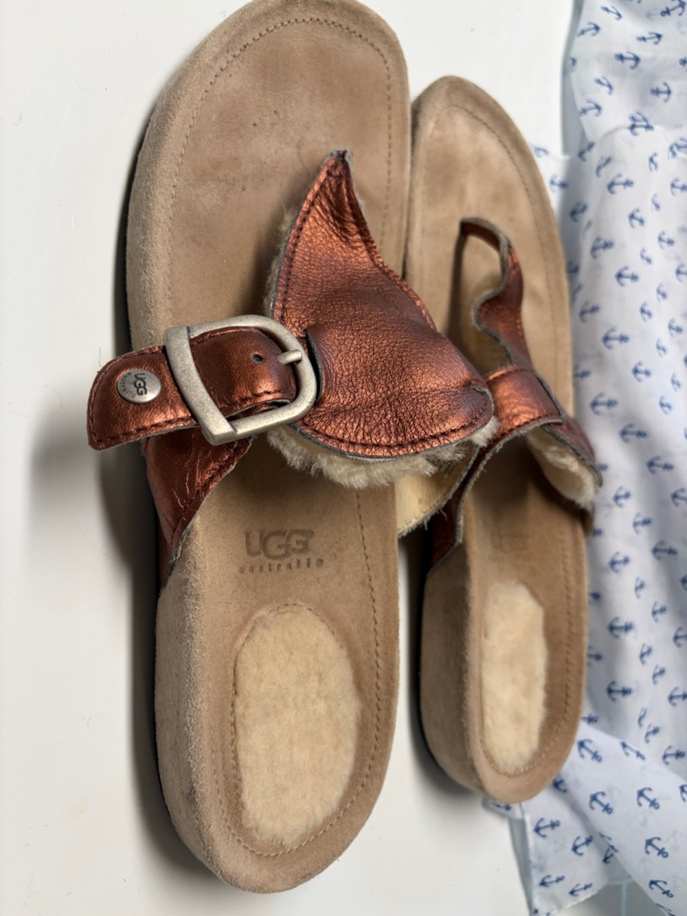 UGG Women's sz 11 Gypsy copper Leather Sandals - Picture 3 of 6